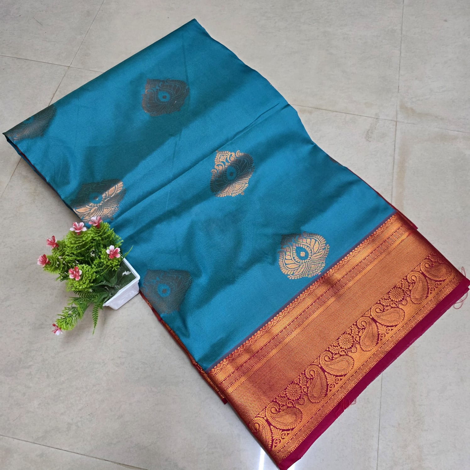 Stock Clearance Aadi Offer Saree