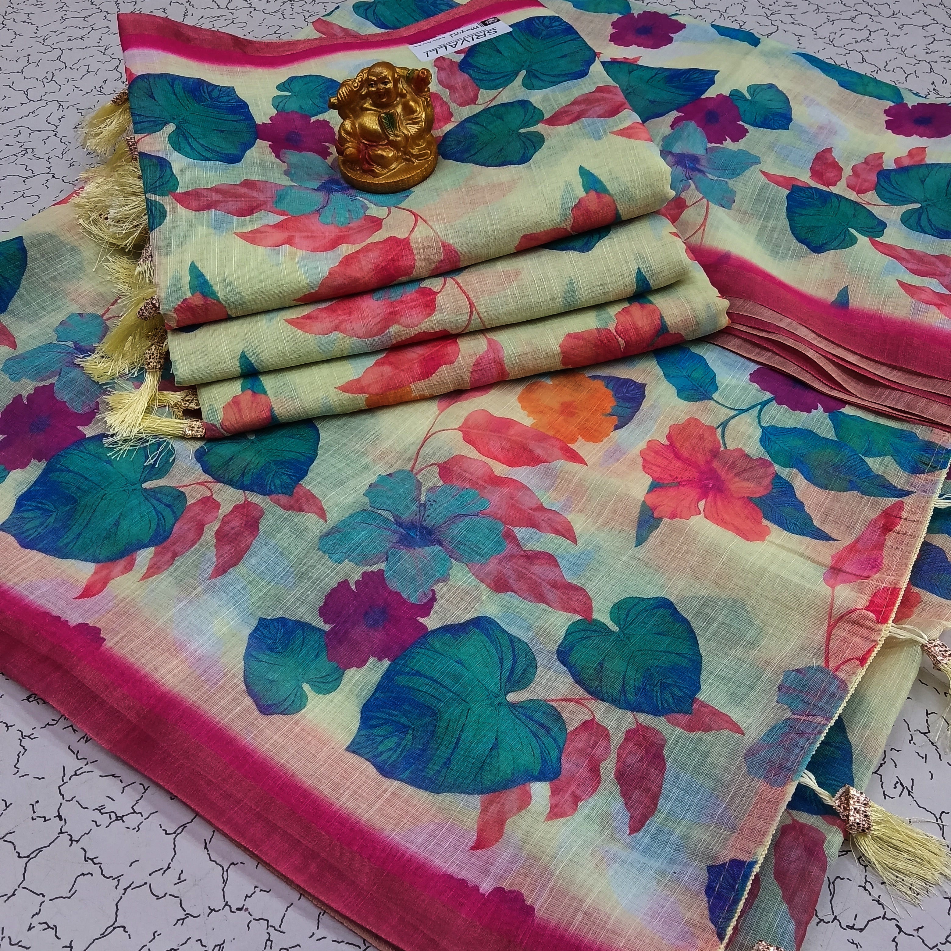 Trending Linen Offer Sarees