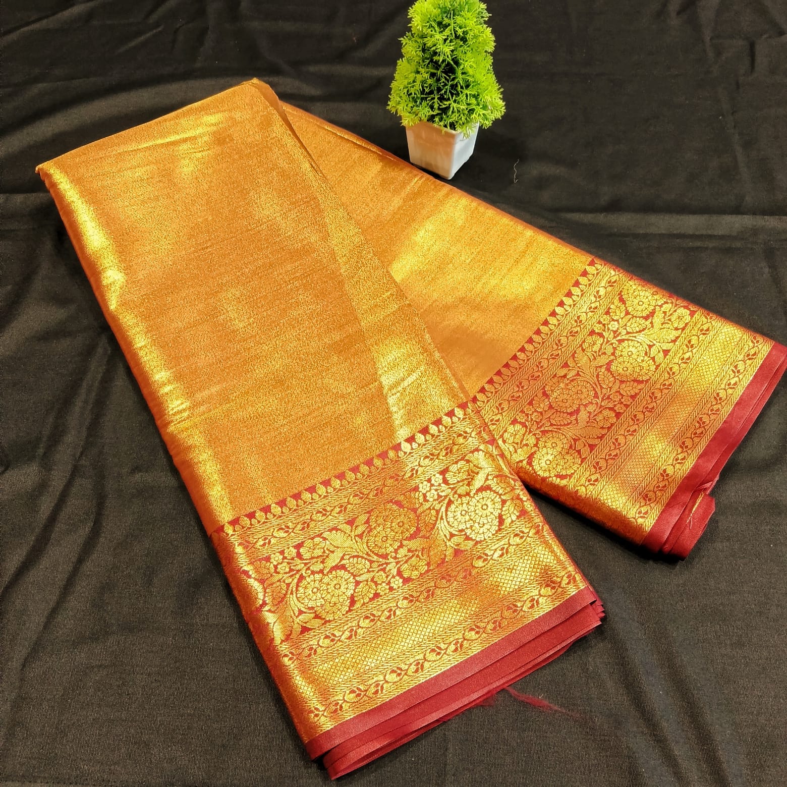 Rich Luxurious Traditional Silk Saree
