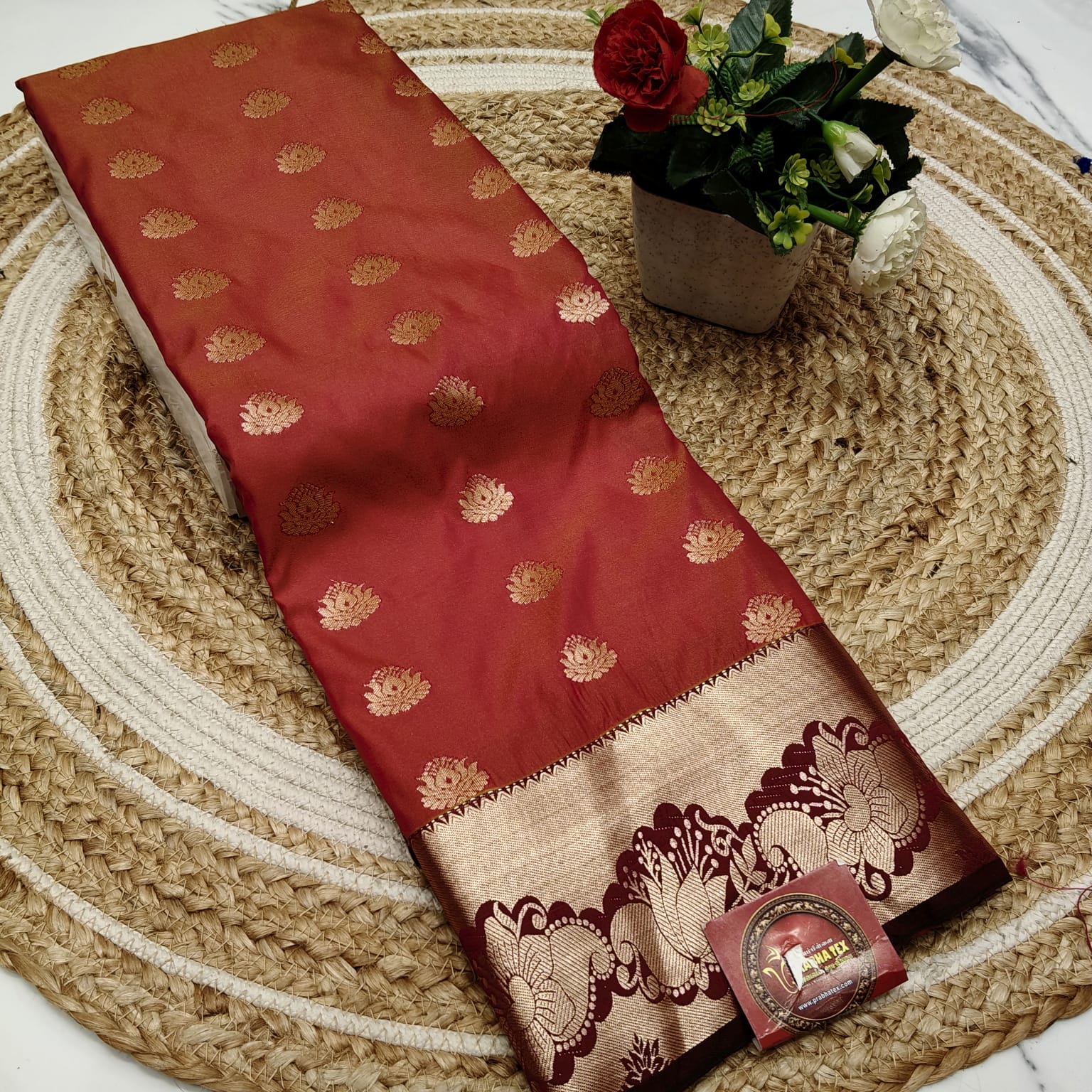 Magilmithra Soft Silk Saree